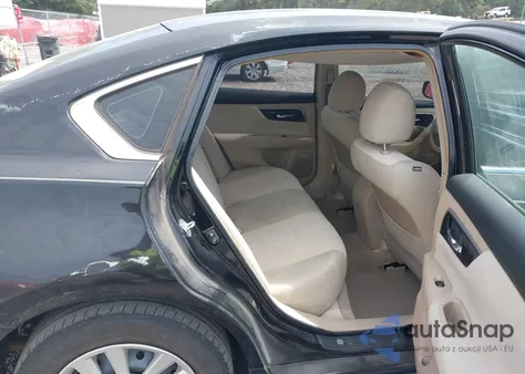 2013 Nissan Altima 2.5 S z USA, uszkodzony, nr VIN 1N4AL3AP2DC917573